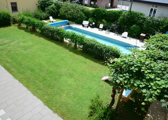 Feriehus Casa Hydrangea Con Piscina E Giardino Bagni di Lucca