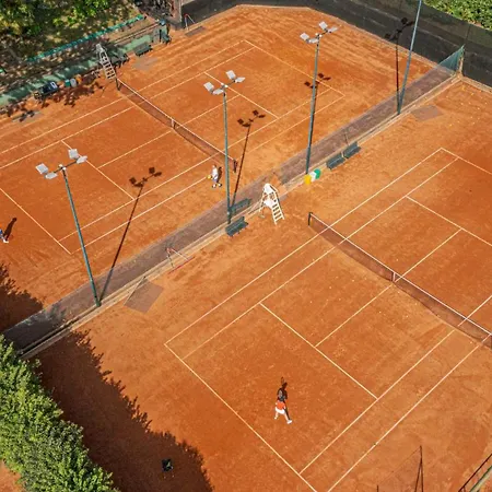 Holiday home Casa Hydrangea Con Piscina E Giardino Bagni di Lucca