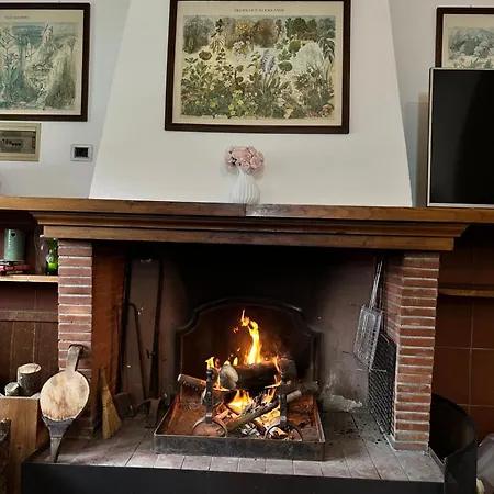 Casa Hydrangea Con Piscina E Giardino Holiday home Bagni di Lucca