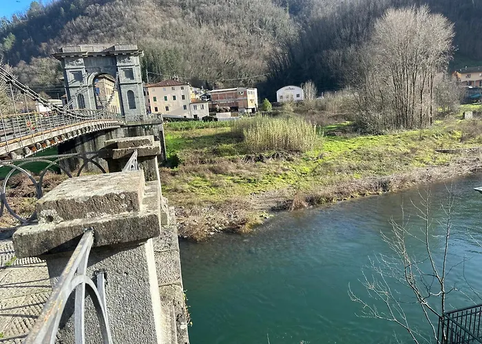 בית נופש Casa Hydrangea Con Piscina E Giardino *