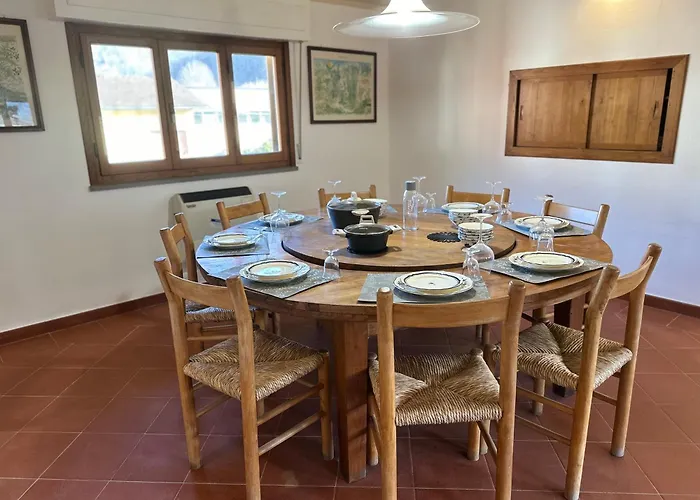 Casa Hydrangea Con Piscina E Giardino Bagni di Lucca