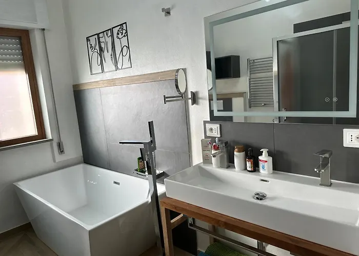 Casa Hydrangea Con Piscina E Giardino Bagni di Lucca