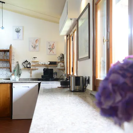 Casa Hydrangea Con Piscina E Giardino بيت للعطل *